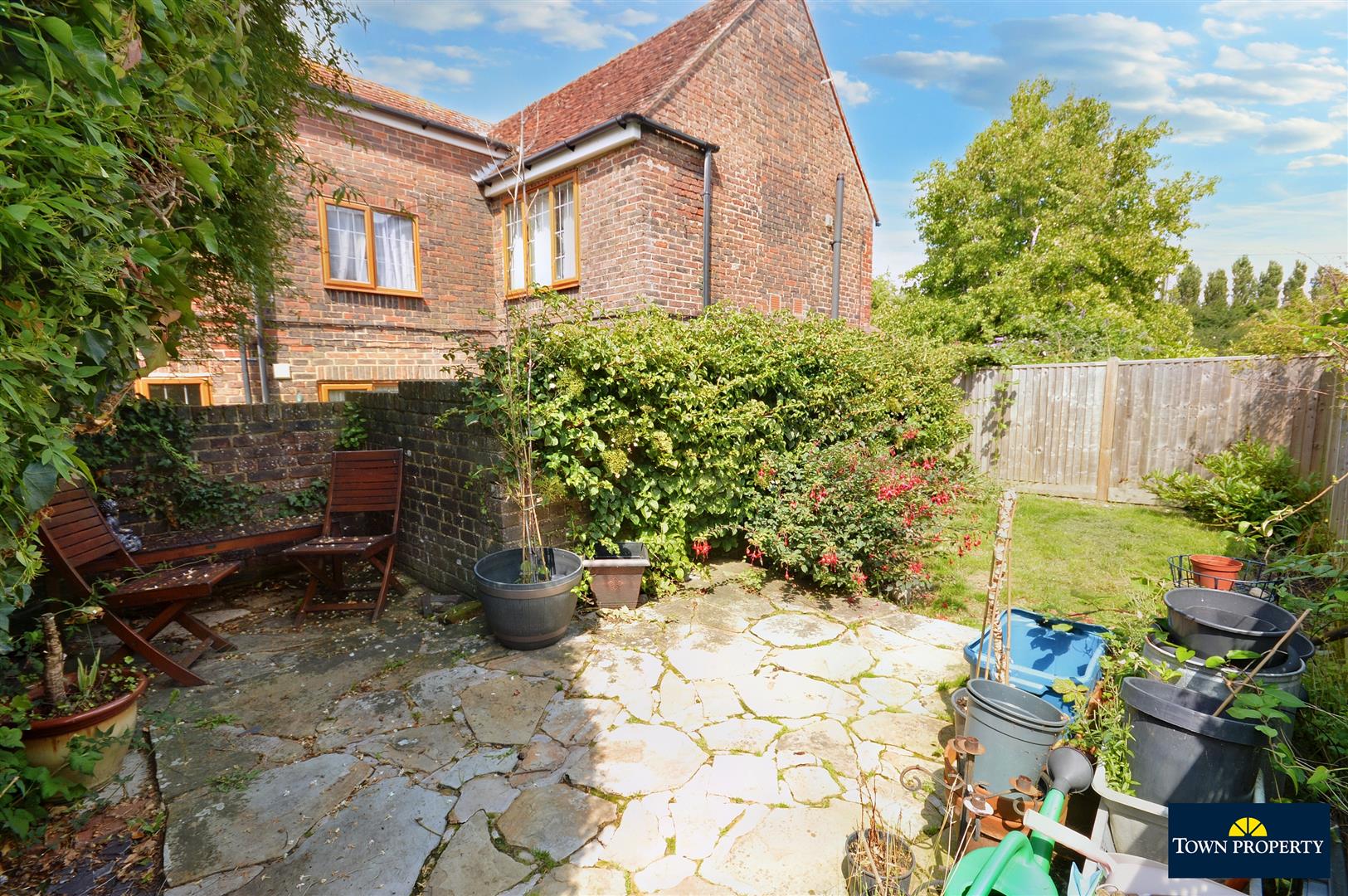 Property Details for Wannock Gardens Wannock, Polegate BN26 5PA Town Property Estate Agents